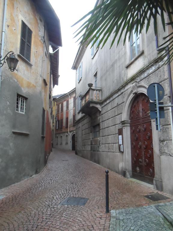 Casa Botta - Luino Lago Maggiore Eksteriør billede